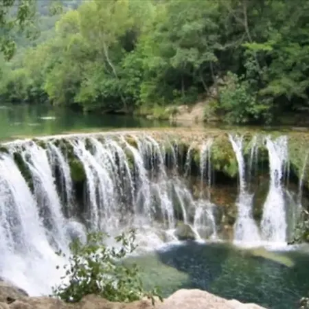 Maison Climatisee Avec Piscine Chauffee * Cazilhac
