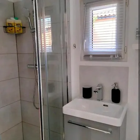 Maison Climatisee Avec Piscine Chauffee Nyaraló Cazilhac