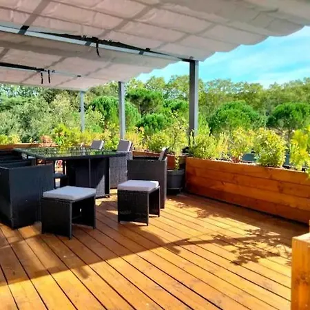 Maison Climatisee Avec Piscine Chauffee Nyaraló *