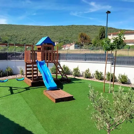 Maison Climatisee Avec Piscine Chauffee